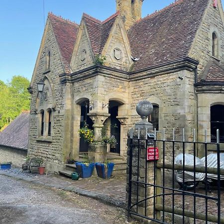 South Lodge House Dormansland Exterior foto